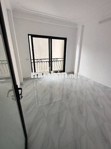 PHỐ KIM GIANG - CHỦ CẦN BÁN GẤP NHÀ 4  TẦNG 36M2 