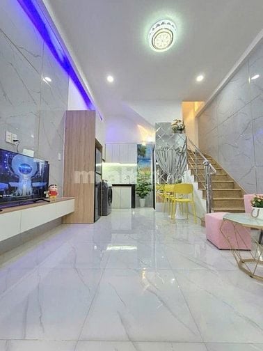 IU PHẨM NHÀ ĐẸP LÊN SÓNG - HẺM XE HƠI 7M XỊN - NGAY HOÀ BÌNH - TÔ HIỆU