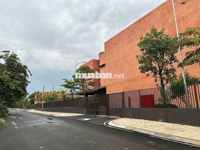 Chính chủ bán nhà mặt tiền KDC Phong Phú 5, đang cho thuê 43tr/tháng