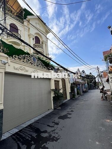 172m2. Ngang 7,5 đất hiếm hxh  chợ hiệp bình. Hiệp bình chánh 8,4 ty