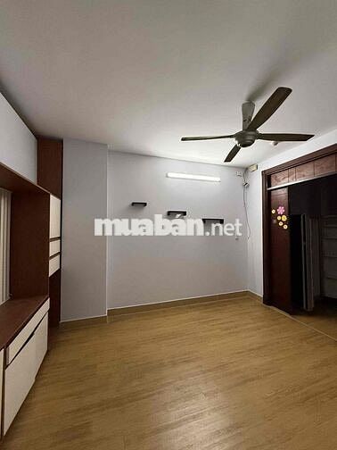 TÌM HOUSEMATE Q7 - CHUNG CƯ HIM LAM NAM SÀI GÒN