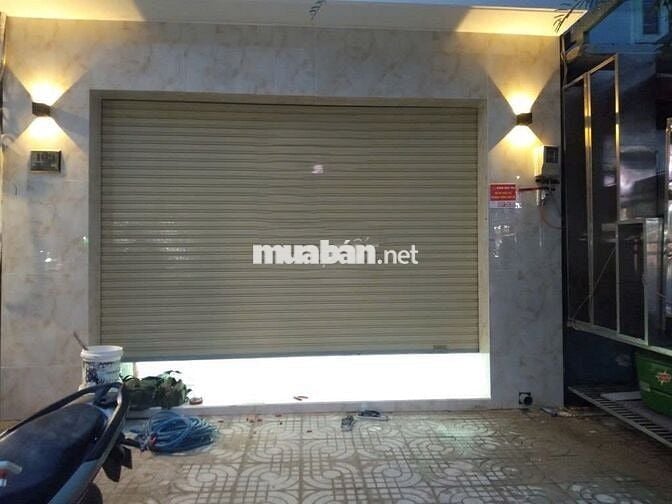 Nhà cho thuê nguyên căn mặt tiền đường Phạm văn bạch 5x26m trống suốt