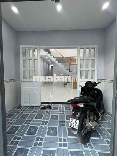 nhà 4x14 trệt + lửng có 3 pn 2wc hẻm xe hơi, Đường Liên Khu 4 5