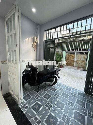 nhà 4x14 trệt + lửng có 3 pn 2wc hẻm xe hơi, Đường Liên Khu 4 5