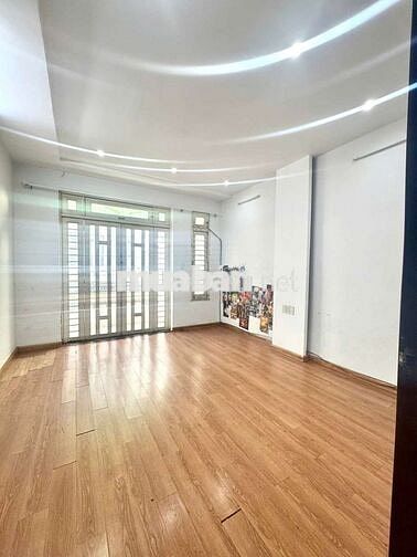 Nhà đường Mã Lò [4x20, 2 lầu, 3pn, 3toilet] 12tr/tháng