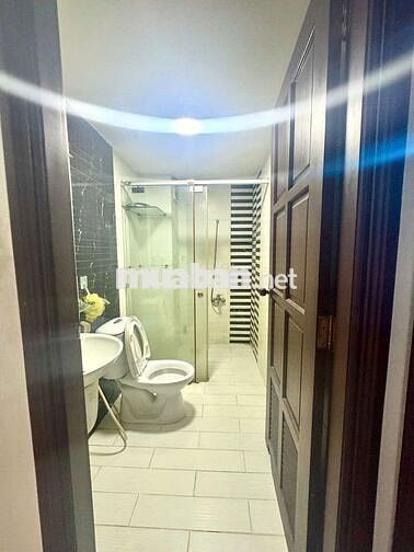 Nhà đường Mã Lò [4x20, 2 lầu, 3pn, 3toilet] 12tr/tháng