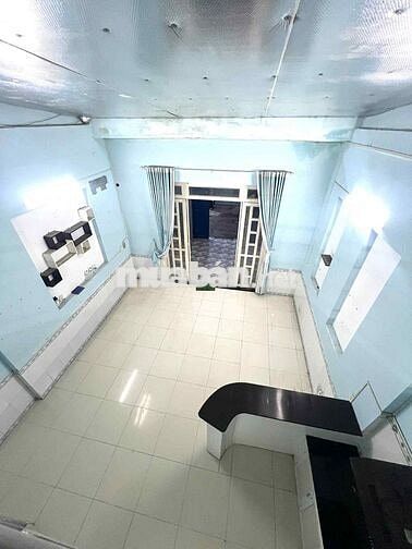 Nhà cấp 4 hẻm xe hơi, 74m2, 2 phòng ngủ, Thạnh Lộc 29
