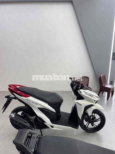 Click 150 date 2022 Trắng đỏ rin chuẩn cực đep