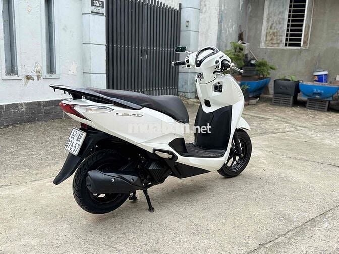 Honda Lead 4Val Sporty 2024 Trắng