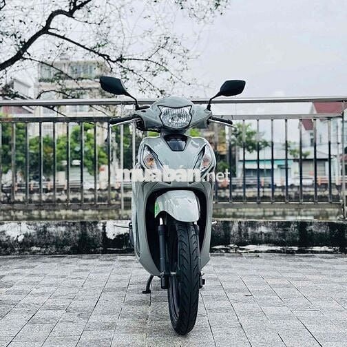 xe vison còn mới 98%