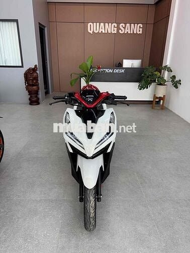 Click 150 date 2022 Trắng đỏ rin chuẩn cực đep