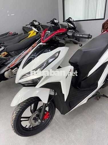 Click 150 date 2022 Trắng đỏ rin chuẩn cực đep