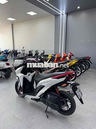 Click 150 date 2022 Trắng đỏ rin chuẩn cực đep