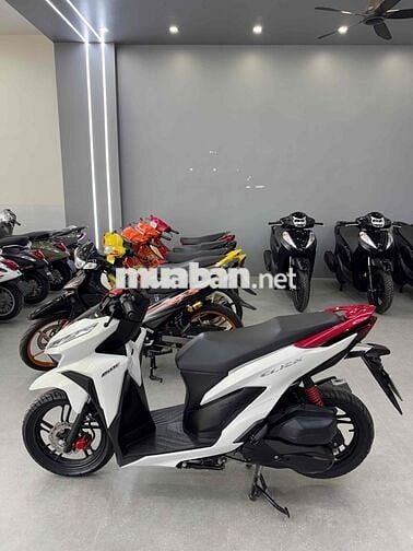 Click 150 date 2022 Trắng đỏ rin chuẩn cực đep