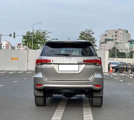 Đổi xe cần bán Toyota Fortuner 2019, At, máy dầu,