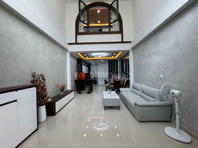 3 lầu,full nội thất cao cấp,xe tải đổ cách nhà 20m khu VIP Quang Trung