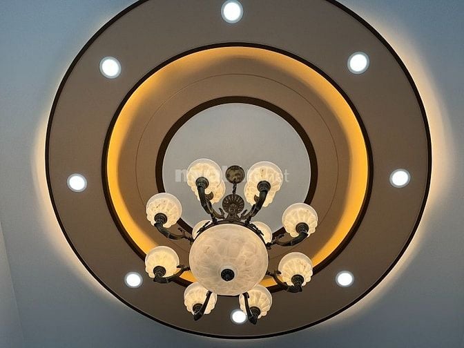 3 lầu,full nội thất cao cấp,xe tải đổ cách nhà 20m khu VIP Quang Trung