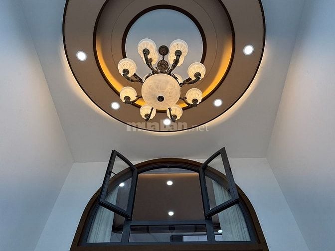 3 lầu,full nội thất cao cấp,xe tải đổ cách nhà 20m khu VIP Quang Trung