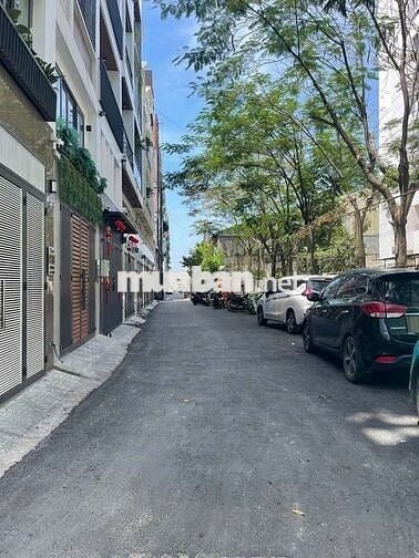 Cho thuê Siêu Phẩm 4pn6wc, p Karaoke, Phan Huy Ích p14 Gò vấp