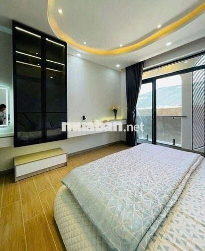 Cho thuê Siêu Phẩm 4pn6wc, p Karaoke, Phan Huy Ích p14 Gò vấp