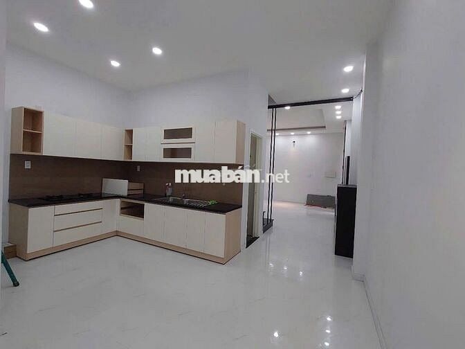 BÁN NHÀ HẺM ĐƯỜNG NGUYỄN TRI PHƯƠNG F4 QUẬN 10