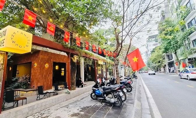 BÁN BIỆT THỰ CAO CẤP 2 TẦNG – MẶT PHỐ VÕNG THỊ – CÁCH HỒ TÂY 60M