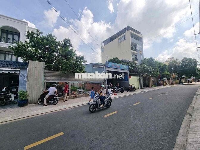 Đất mặt tiền đường số 8 , Linh Trung vị trí siêu đẹp