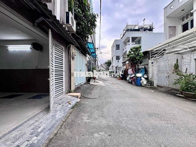 Căn hộ mới 100% 50m ngay lê đức thọ thống nhất