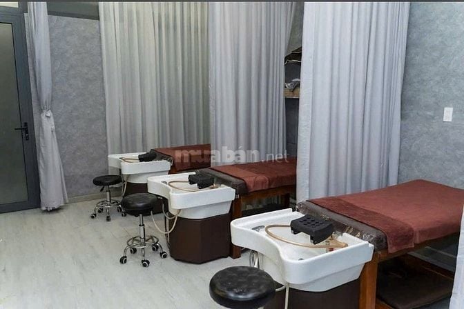 Cần Sang Tiệm Tóc ĐANG HOẠT ĐỘNG – Ngay Khu Sầm Uất Tân Phú