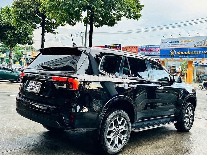 Ford Everest Titanium 1 Cấu 2022 - Lướt 28000 km