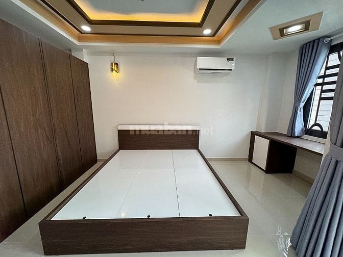 3 lầu,full nội thất cao cấp,xe tải đổ cách nhà 20m khu VIP Quang Trung