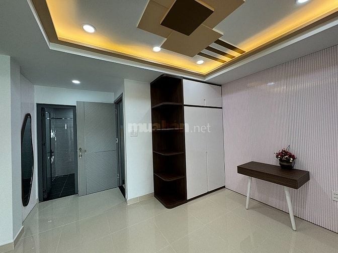 3 lầu,full nội thất cao cấp,xe tải đổ cách nhà 20m khu VIP Quang Trung