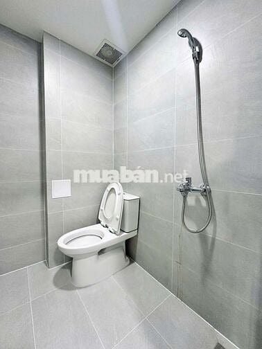 CHO THUÊ PHÒNG STUDIO CỬA SỔ TRỜI NGAY TRỤC ĐƯỜNG DƯƠNG QUÃNG HÀM