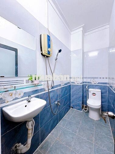 KHAI TRƯƠNG CHO THUÊ 2 PHÒNG NGỦ BAN CÔNG THOÁNG MÁT FULL NỘI THẤT