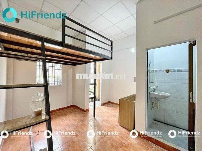 CHO THUÊ PHÒNG CÓ GÁC GIÁ RẺ - CỬA SỔ - BAN CÔNG SAU LƯNG ETOWN