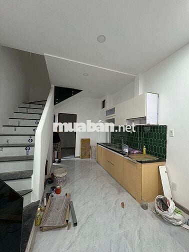 Cho thuê nguyên căn mới tinh, 3pn có WC trong, Phạm Văn Chiêu P14 GV