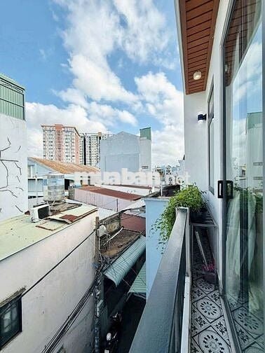 NHÀ MỚI ĐÚC 1 LẦU Ở LIỀN  5.8x28 ĐƯỜNG D1. XÃ AN PHÚ TÂY. BÌNH CHÁNH.