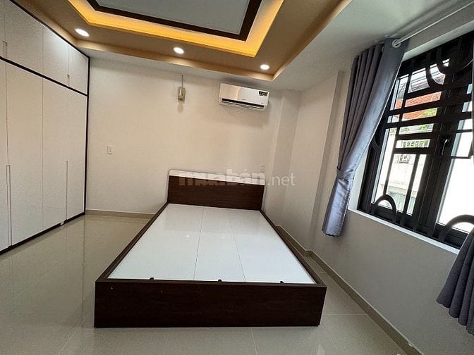 3 lầu,full nội thất cao cấp,xe tải đổ cách nhà 20m khu VIP Quang Trung