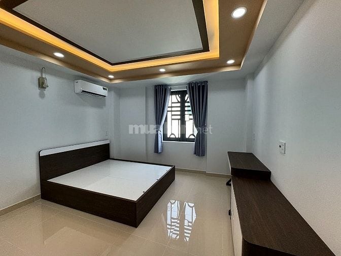 3 lầu,full nội thất cao cấp,xe tải đổ cách nhà 20m khu VIP Quang Trung