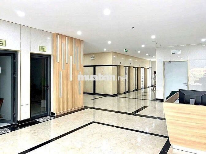 (7703) star tower 68m2. Thị trường 2,3 tỷ. Em gái ngây thơ : 1,850 tỷ