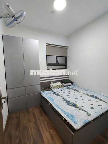 cần bán căn hộ 3PN-2WC, căn góc, full nội thất, nhà mới, giá 2 tỷ550