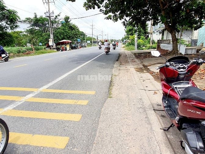 Chủ bán đất thổ cư 100%, 5mx32m, 5.1ty, 2 mặt tiền Quách Thị Trang