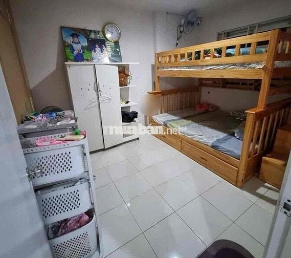 Bán chung cư Linh Trung 64m2 2PN 1WC giá 2,65 tỷ tầng trung mát mẻ