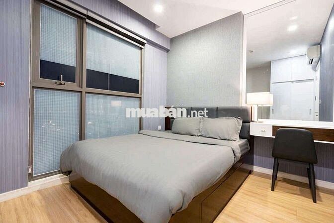 Căn 2PN/50m2 kế Sân Bay view hồ bơi 2tỷ bao phí, ở ngay Full nội thất