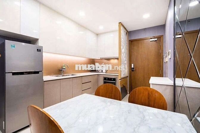 Căn 2PN/50m2 kế Sân Bay view hồ bơi 2tỷ bao phí, ở ngay Full nội thất