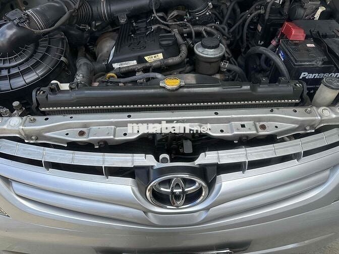 Toyota Innova 2009 G Xịn Bạc