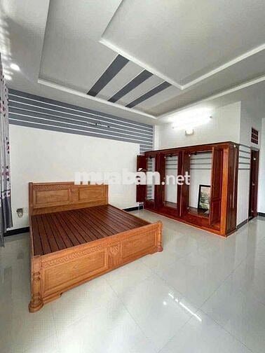 Nhà 2 lầu full nội thất KDC Hưng Phú 1