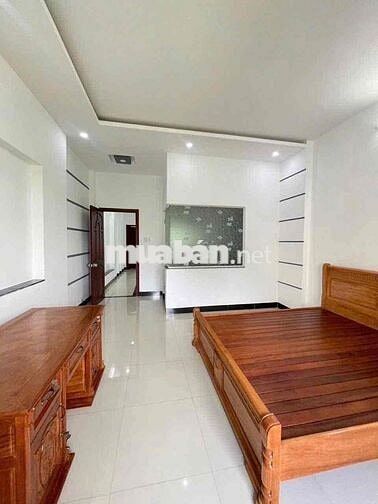 Nhà 2 lầu full nội thất KDC Hưng Phú 1