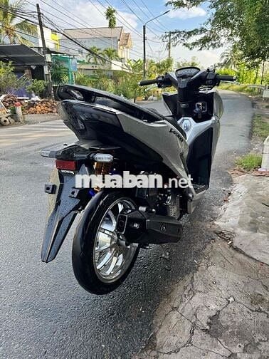 varivo xe đẹp máy zin.em.9chu lh ***