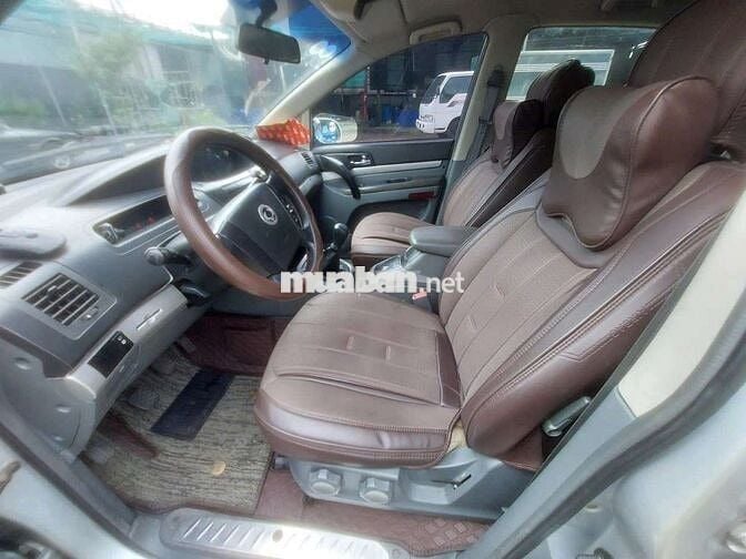 Ssangyong stsvis 2009